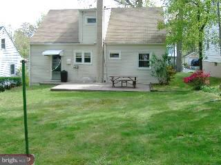 2156 Keith Road Abington, PA 19001 - Photo 2 of 6 Gallery Image 2