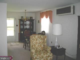 2156 Keith Road Abington, PA 19001 - Photo 3 of 6 Gallery Image 3