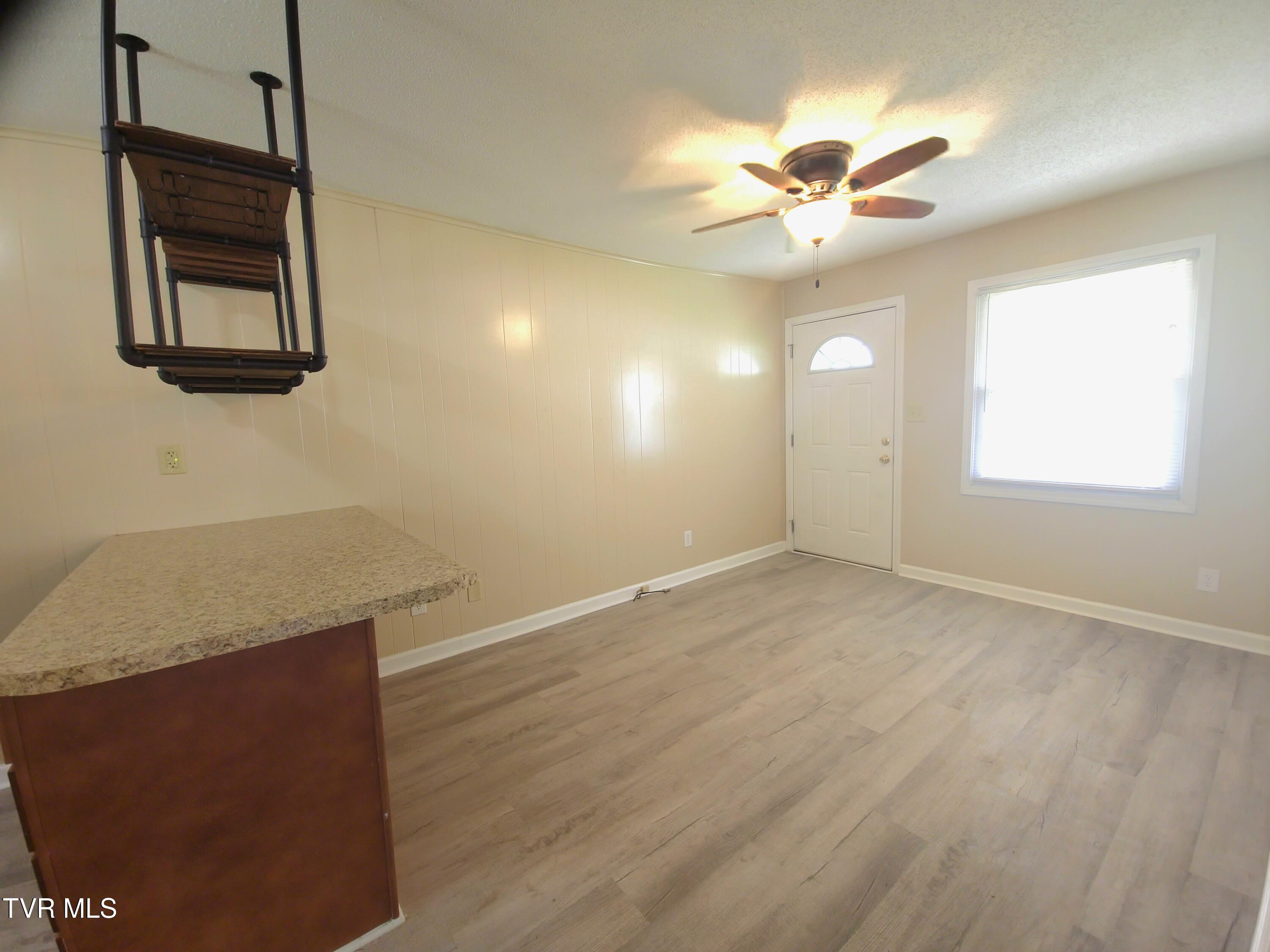 200 Two Street, Unit 1 Johnson City, TN 37615 - Photo 7 of 9 20260413_142658