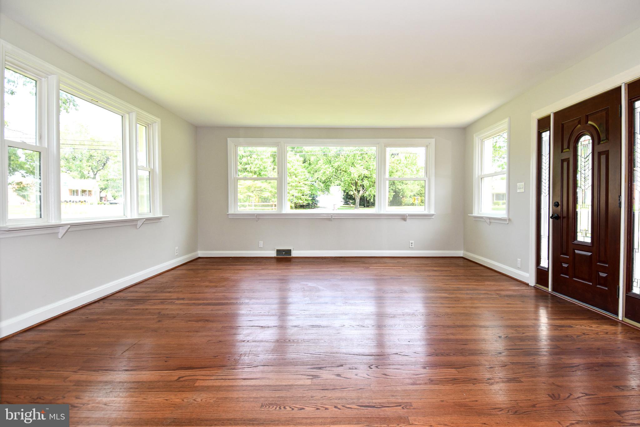 531 Old Oak Road Severn, MD 21144 - Photo 4 of 53 SUN FILLED LIVING ROOM BRING IN NATURAL LIGHT