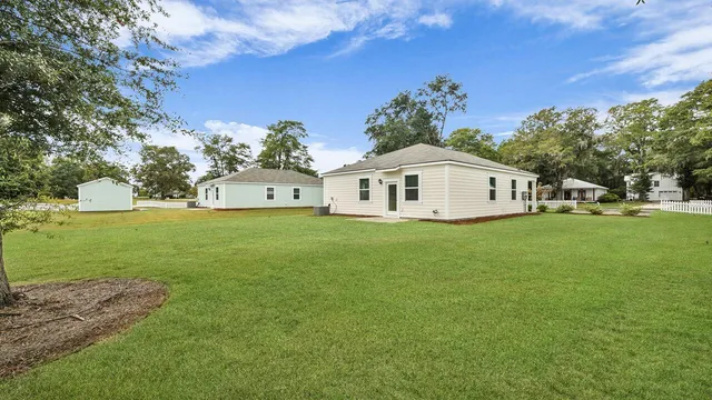 $257,900 | 1821 Gordon Road, Summerton, SC 29148
