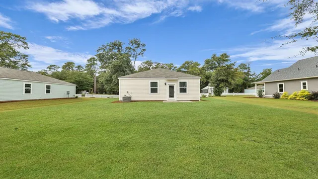 $257,900 | 1821 Gordon Road, Summerton, SC 29148