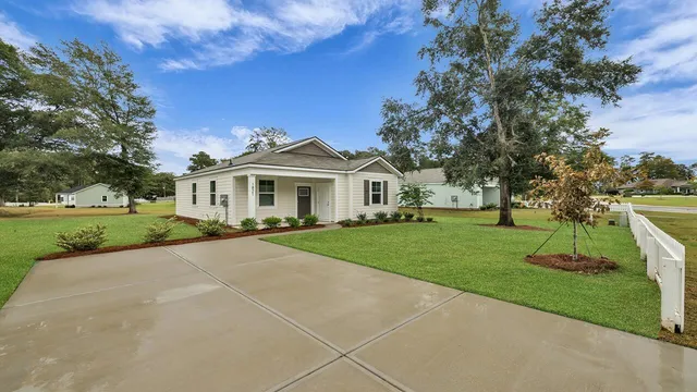 $257,900 | 1821 Gordon Road, Summerton, SC 29148