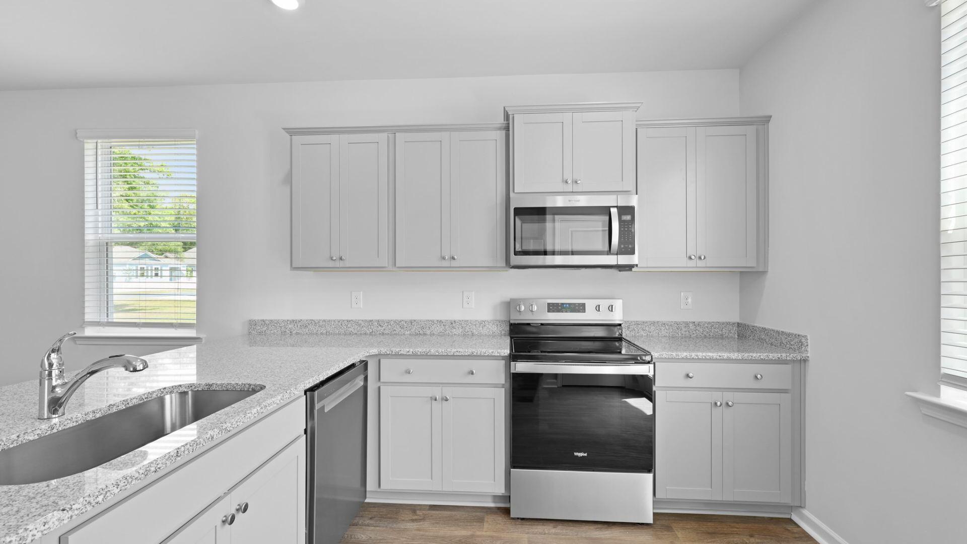 1821 Gordon Road Summerton, SC 29148 - Photo 9 of 31 32-web-or-mls-550A5420