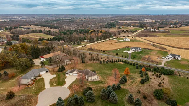 $899,900 | 8594 Gossman Lane Northwest, Rochester, MN 55901