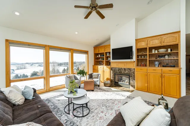 $899,900 | 8594 Gossman Lane Northwest, Rochester, MN 55901