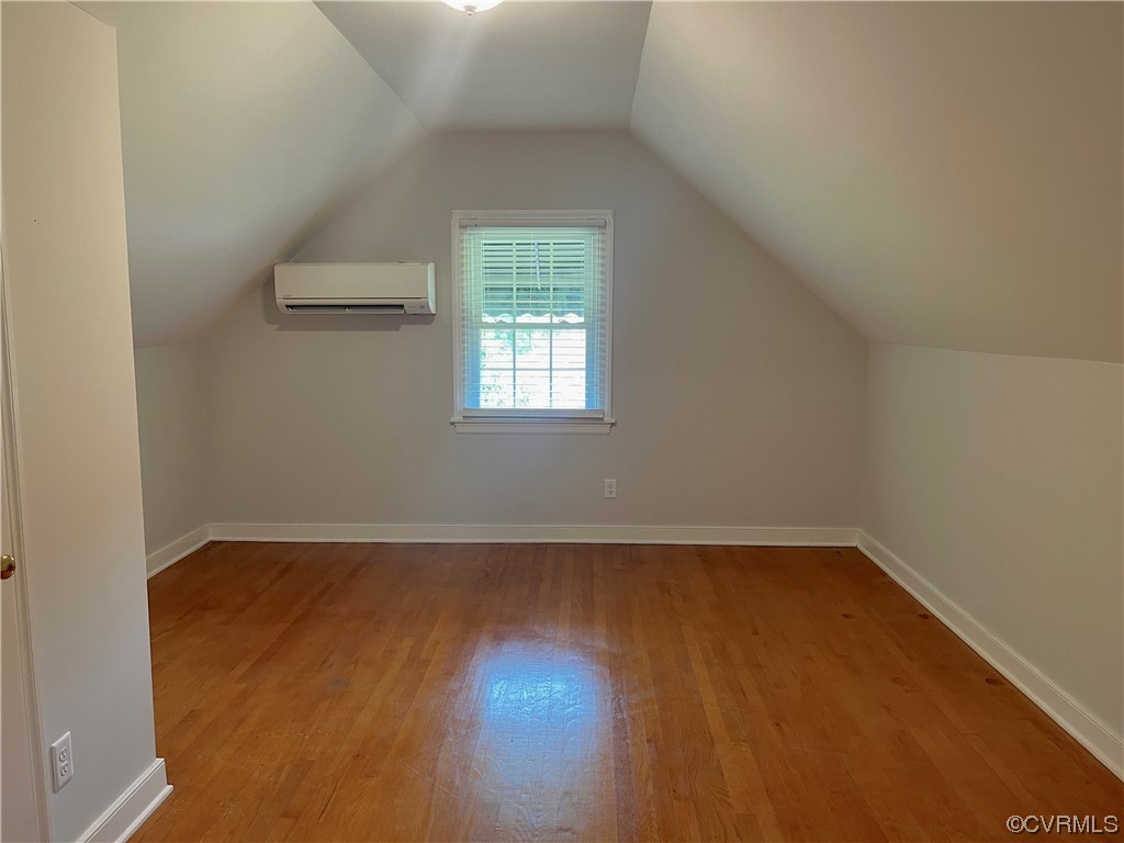 21 Rodman Road Richmond, VA 23224 - Photo 25 of 42 Bedroom 3, Hardwood floors