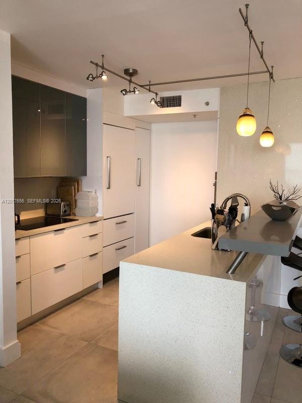 90 Alton Road, Unit 1604 Miami Beach, FL 33139 - Photo 18 of 29