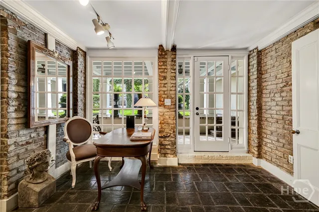 $3,775,000 | 203 West Charlton Street, Savannah, GA 31401