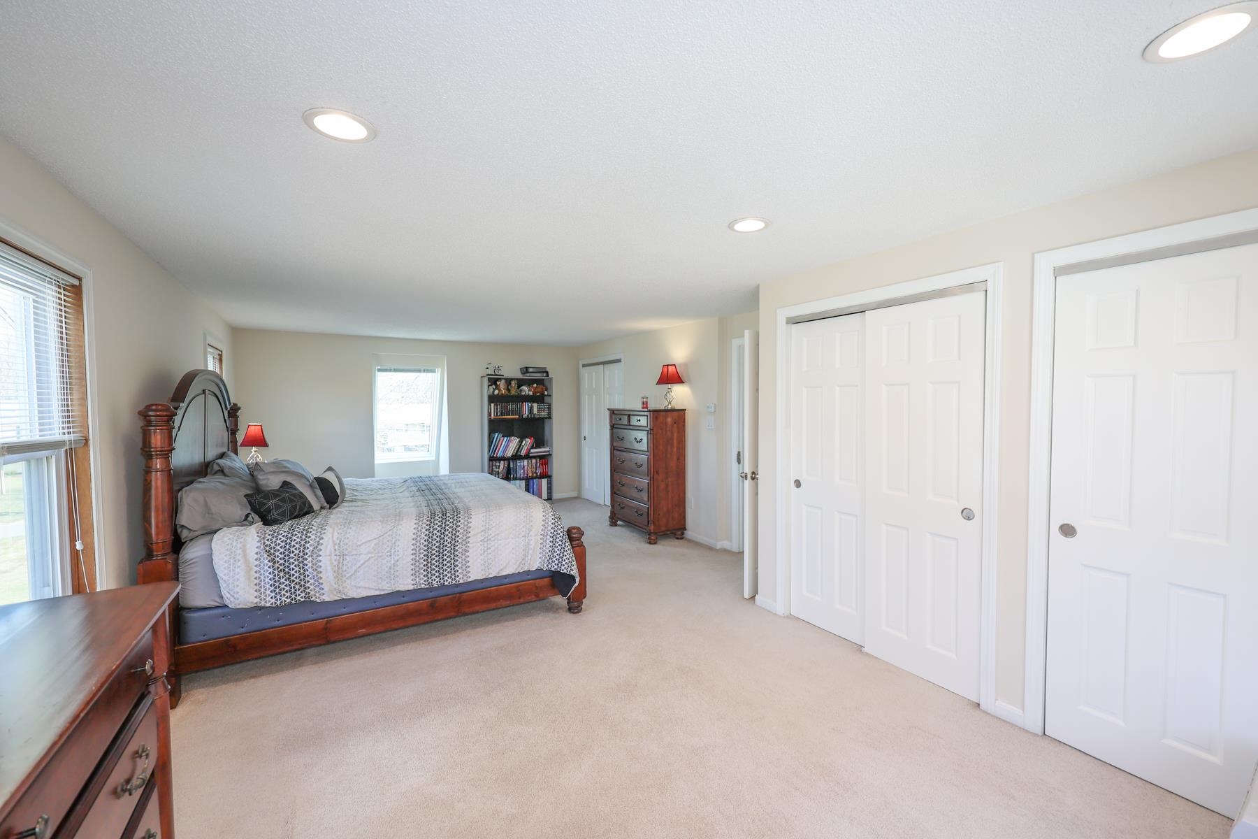 254 Brickett Road Manchester, NH 03109 - Photo 23 of 39