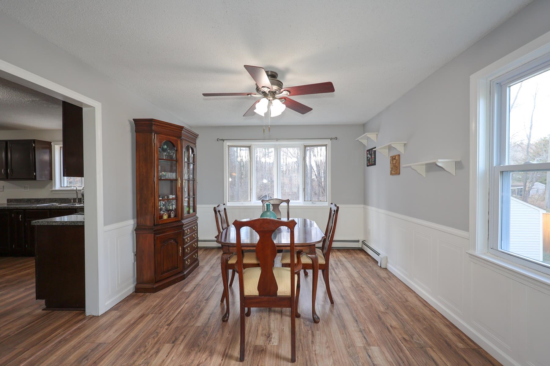 254 Brickett Road Manchester, NH 03109 - Photo 10 of 39