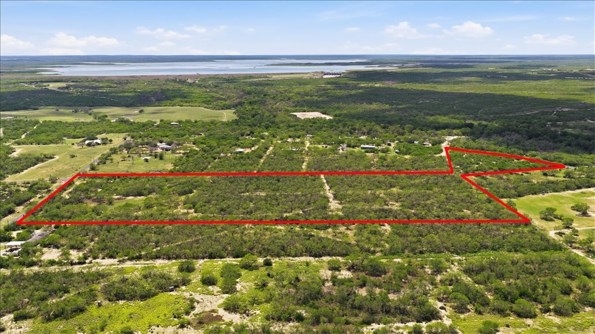 140 Choke Canyon Estates Drive Three Rivers, TX 78071 - Photo 12 of 17
