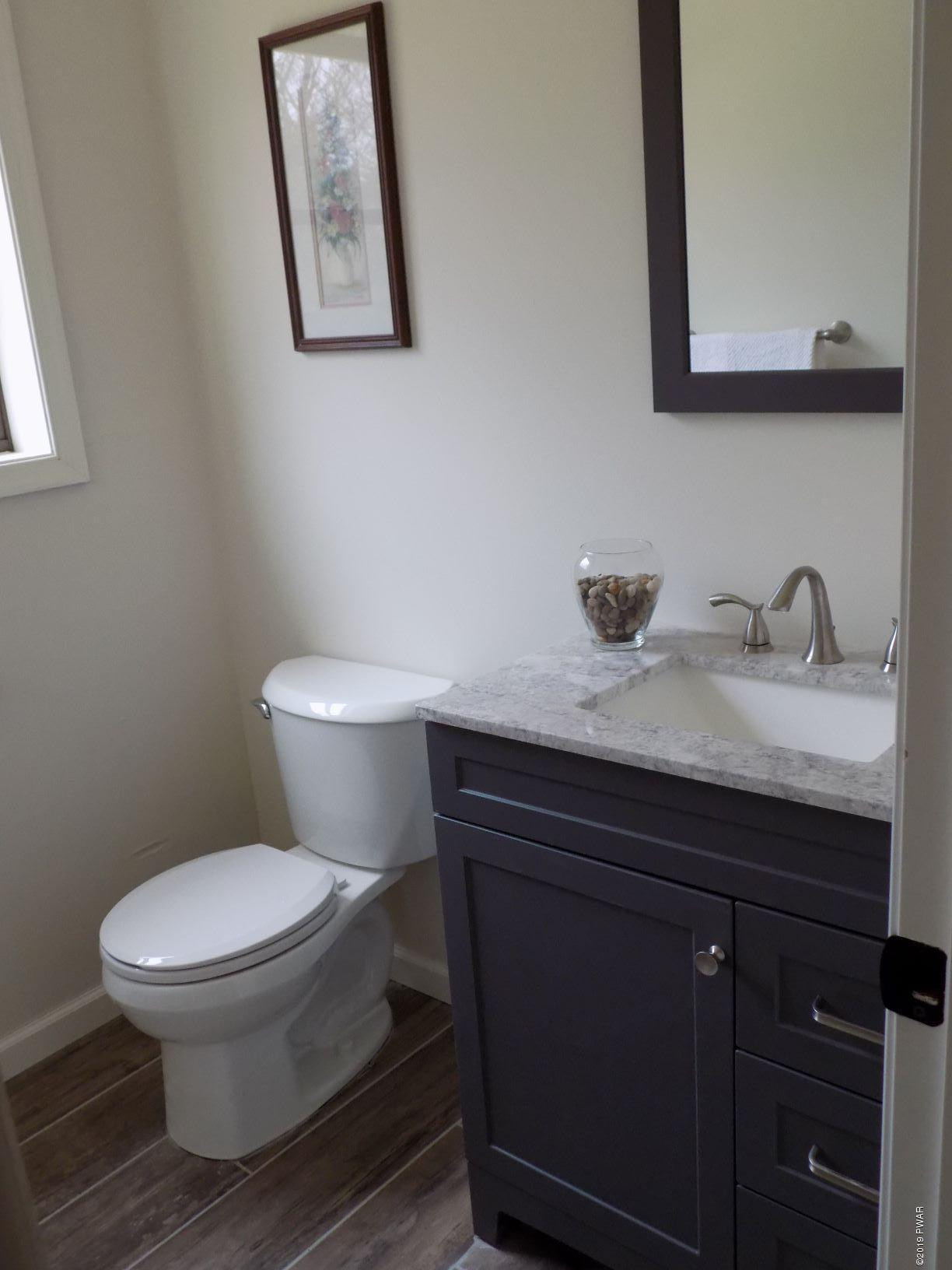120 Nelson Road Milford, PA 18337 - Photo 16 of 18 Half Bath