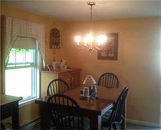 38 Sarah Drive Worcester, MA 01607 - Photo 3 of 10