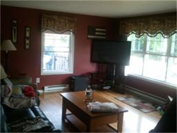38 Sarah Drive Worcester, MA 01607 - Photo 4 of 10