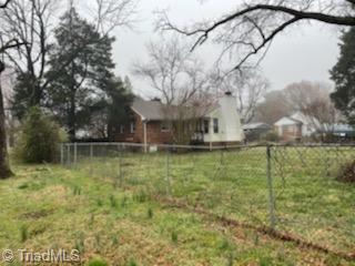 7606 Summerfield Road Summerfield, NC 27358 - Photo 3 of 6 Gallery Image 3