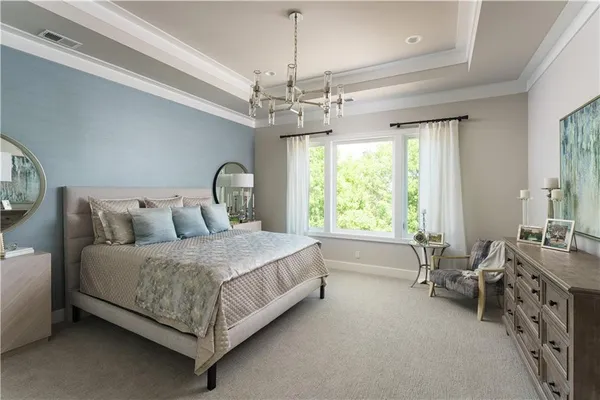 $1,775,826 | 4414 West 136th Street, Leawood, KS 66224