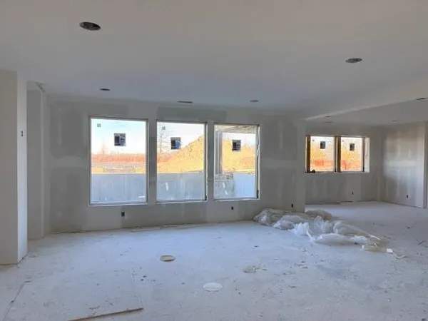 $1,775,826 | 4414 West 136th Street, Leawood, KS 66224