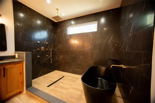 $539,999 | 386 Dalton Road, Canton, TX 75103