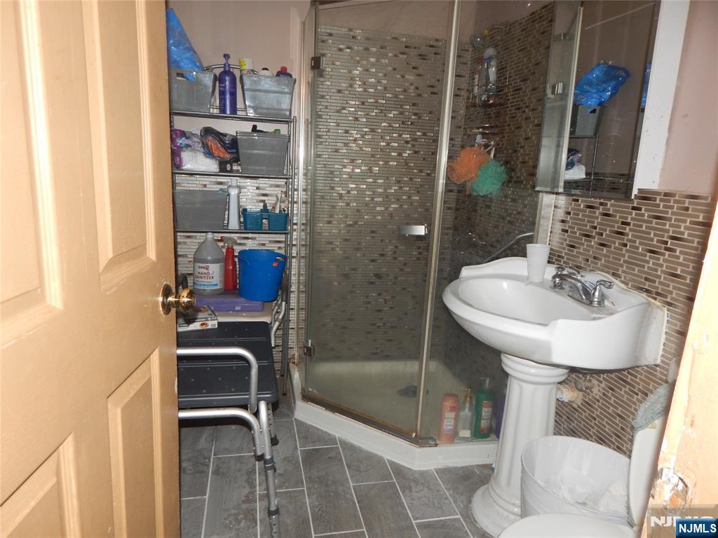 626 Fulton Street Elizabeth, NJ 07206 - Photo 5 of 21