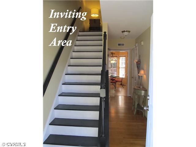 5419 Standing Oak Road Midlothian, VA 23112 - Photo 4 of 24 Foyer