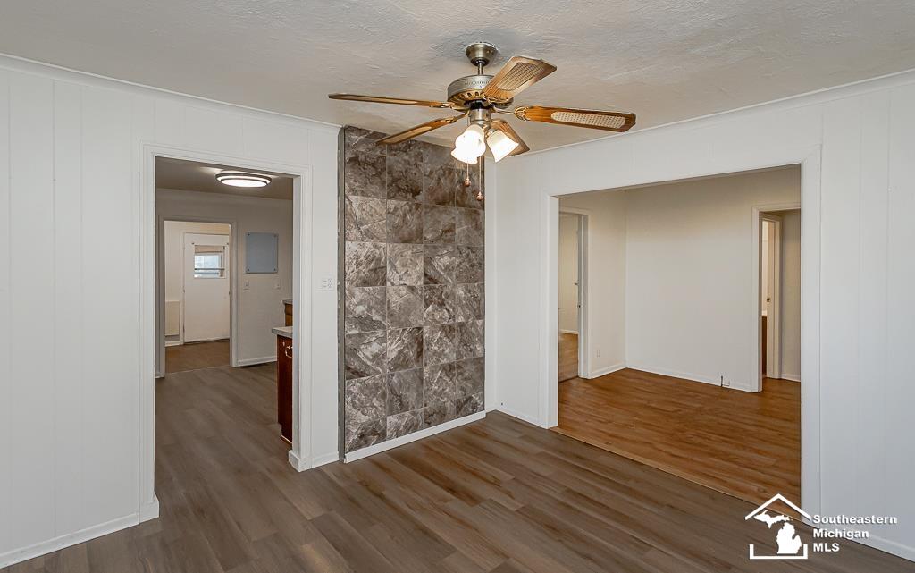 8037 Wiseman Road Lambertville, MI 48144 - Photo 23 of 41 Gallery Image 23