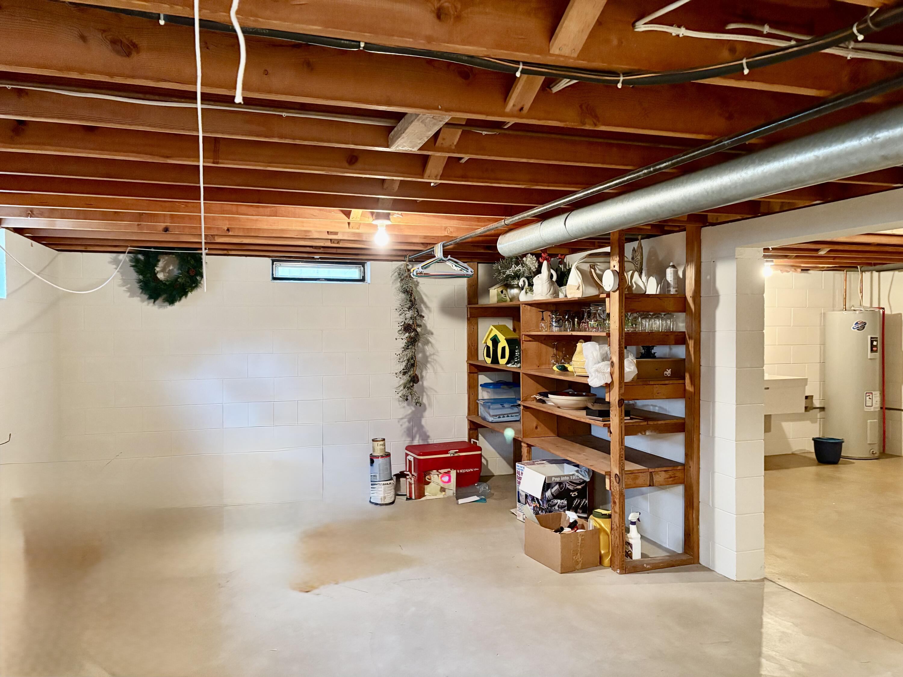 3629 Monroe Street Two Rivers, WI 54241 - Photo 23 of 30 Storage