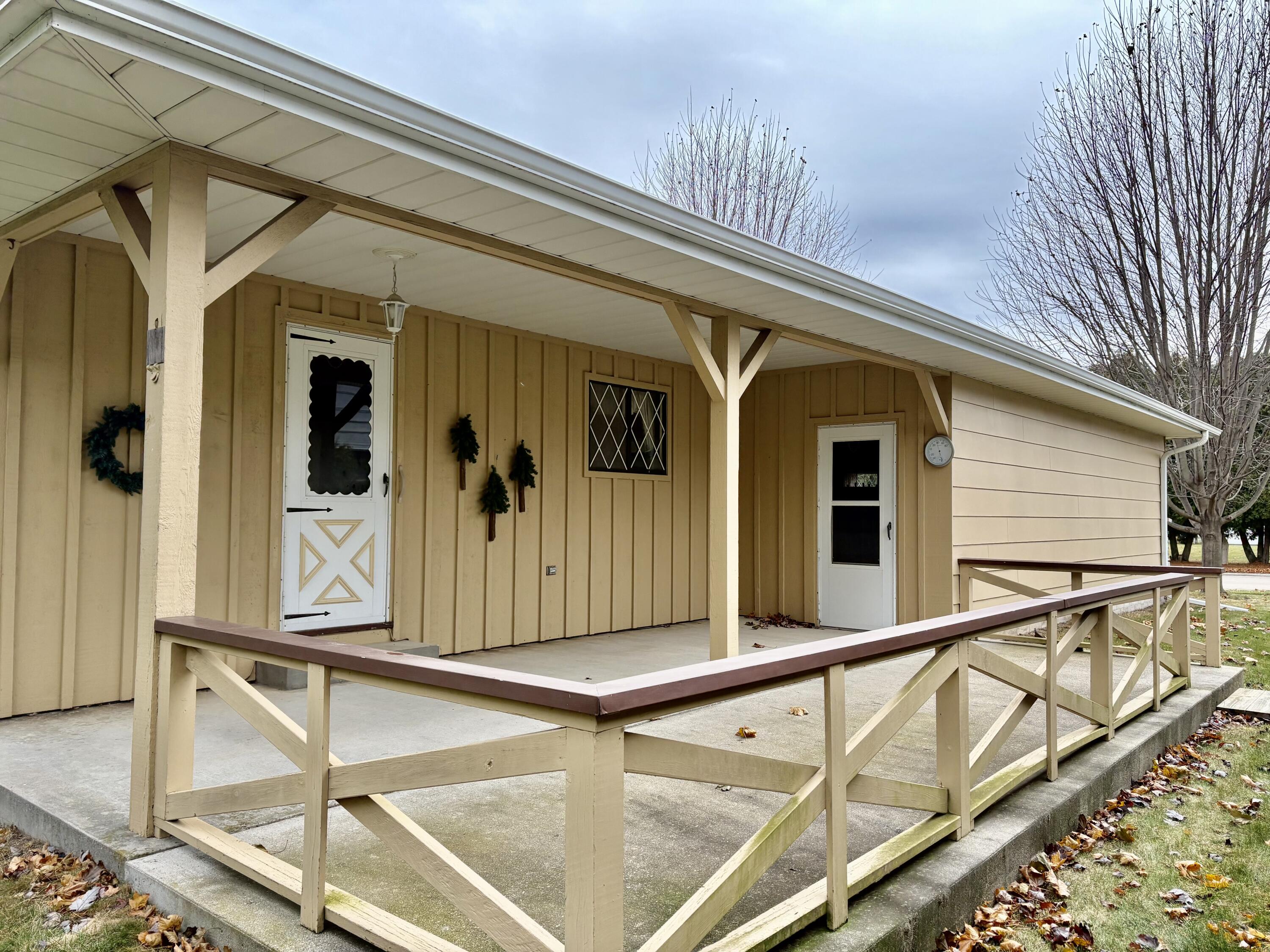 3629 Monroe Street Two Rivers, WI 54241 - Photo 28 of 30 covered patio