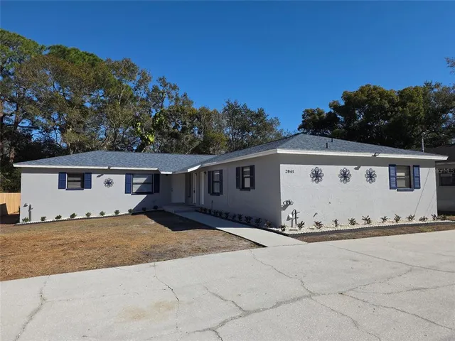 $2,100 | 2941 Shore Drive, Unit B, Safety Harbor, FL 34695