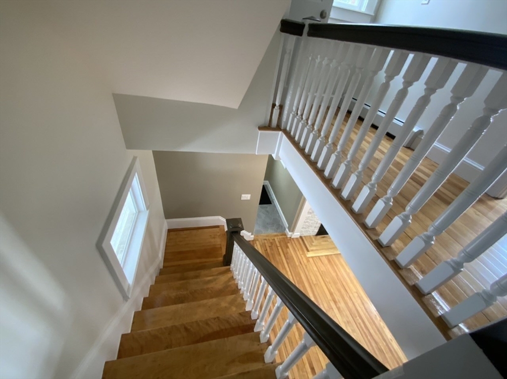 59 Beechmont Street Worcester, MA 01609 - Photo 18 of 39