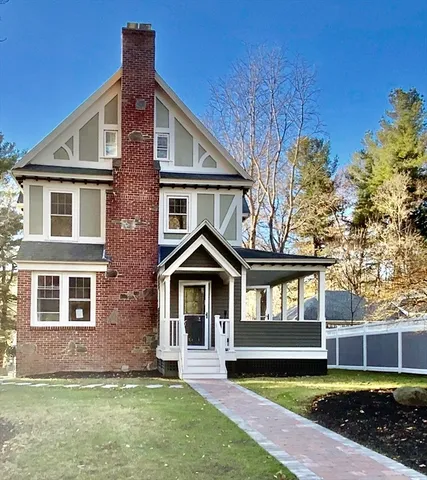 $829,000 | 59 Beechmont Street, Worcester, MA 01609