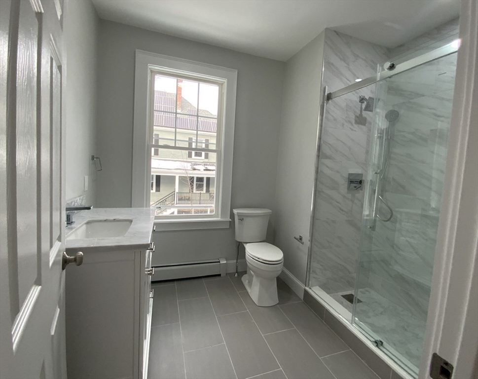 59 Beechmont Street Worcester, MA 01609 - Photo 21 of 39