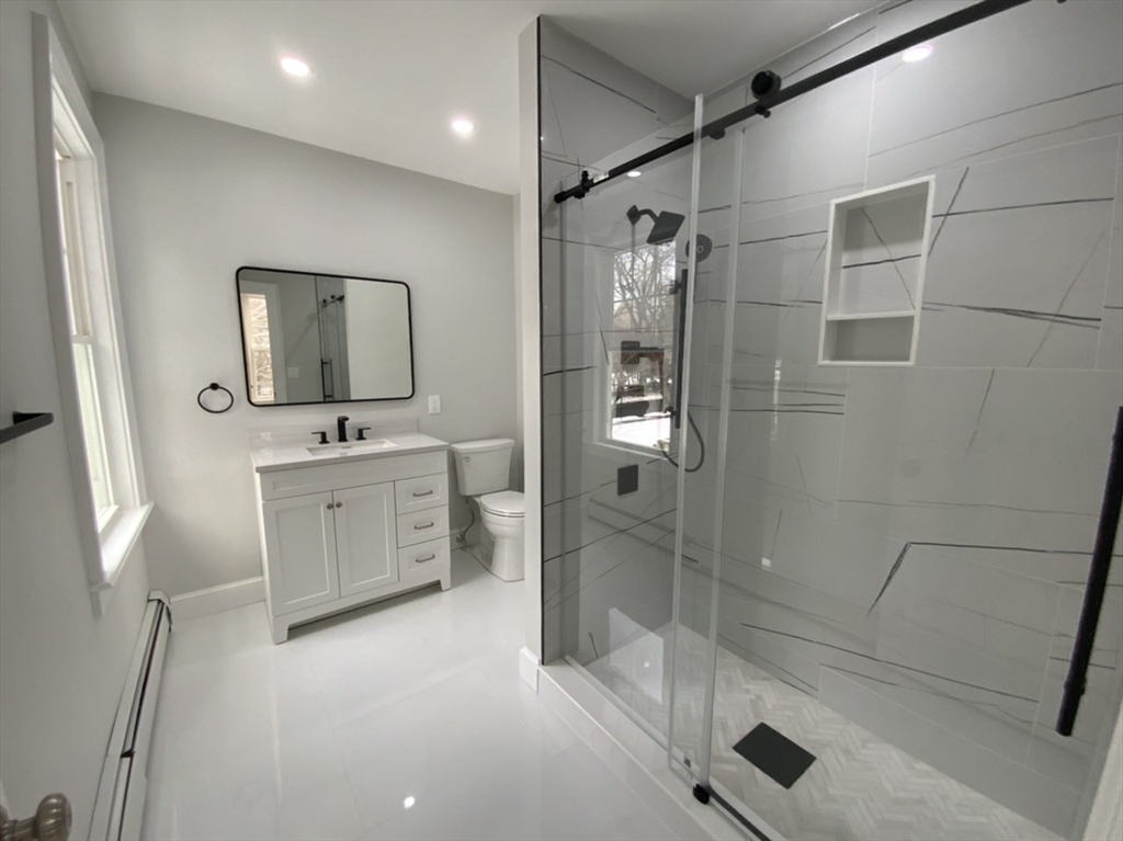 59 Beechmont Street Worcester, MA 01609 - Photo 24 of 39