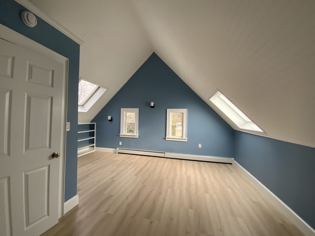 59 Beechmont Street Worcester, MA 01609 - Photo 26 of 39