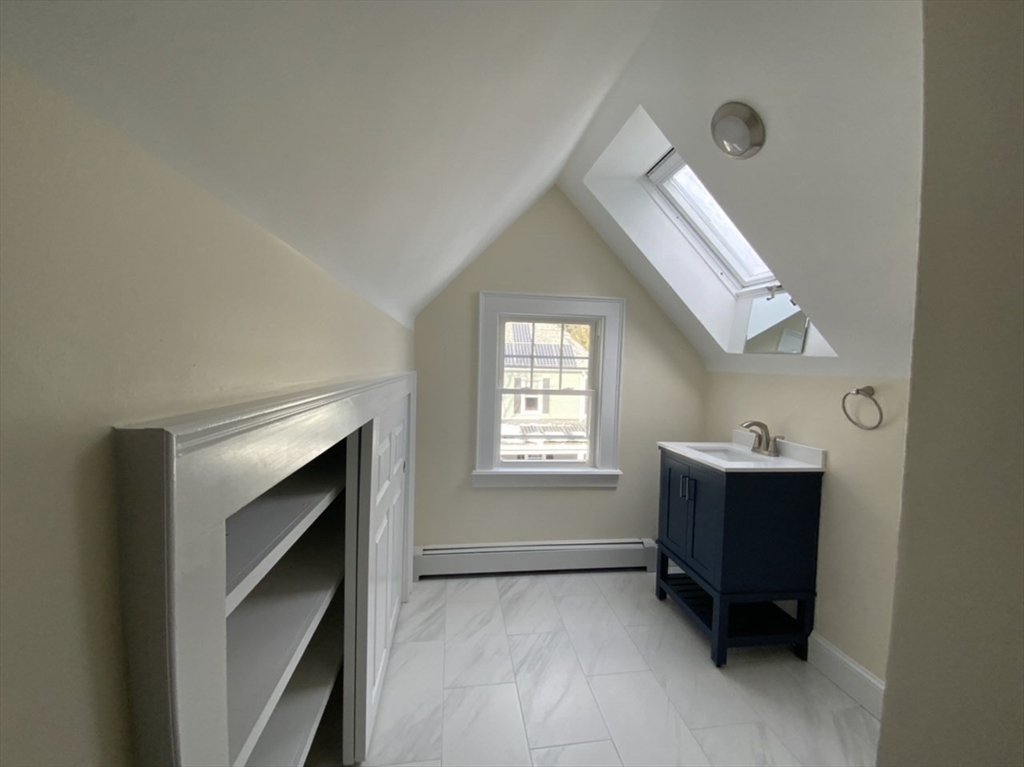 59 Beechmont Street Worcester, MA 01609 - Photo 27 of 39