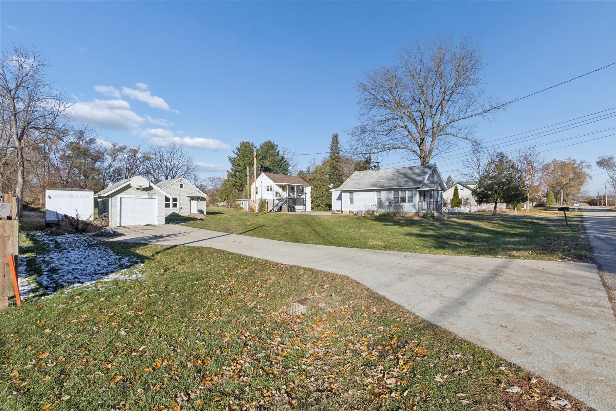 1328 Bittel Street Beloit, WI 53511 - Photo 8 of 14