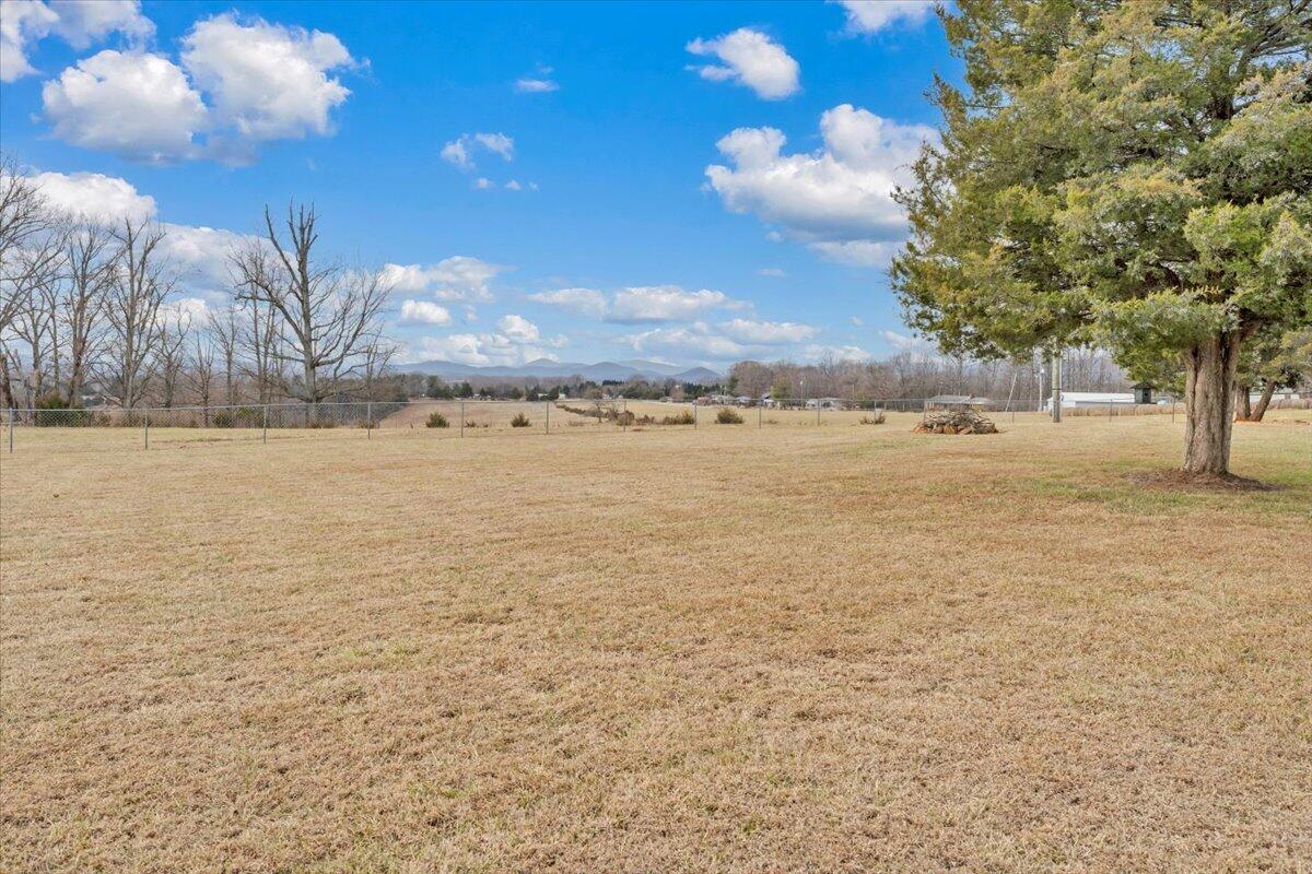 1421 Mob Creek Road Bedford, VA 24523 - Photo 34 of 44 a view of an ocean