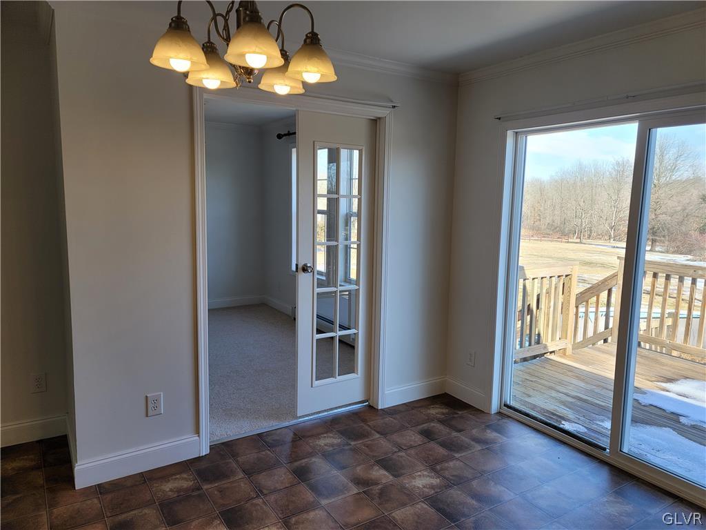 674 Batts Switch Road Pen Argyl, PA 18072 - Photo 9 of 15 Gallery Image 9
