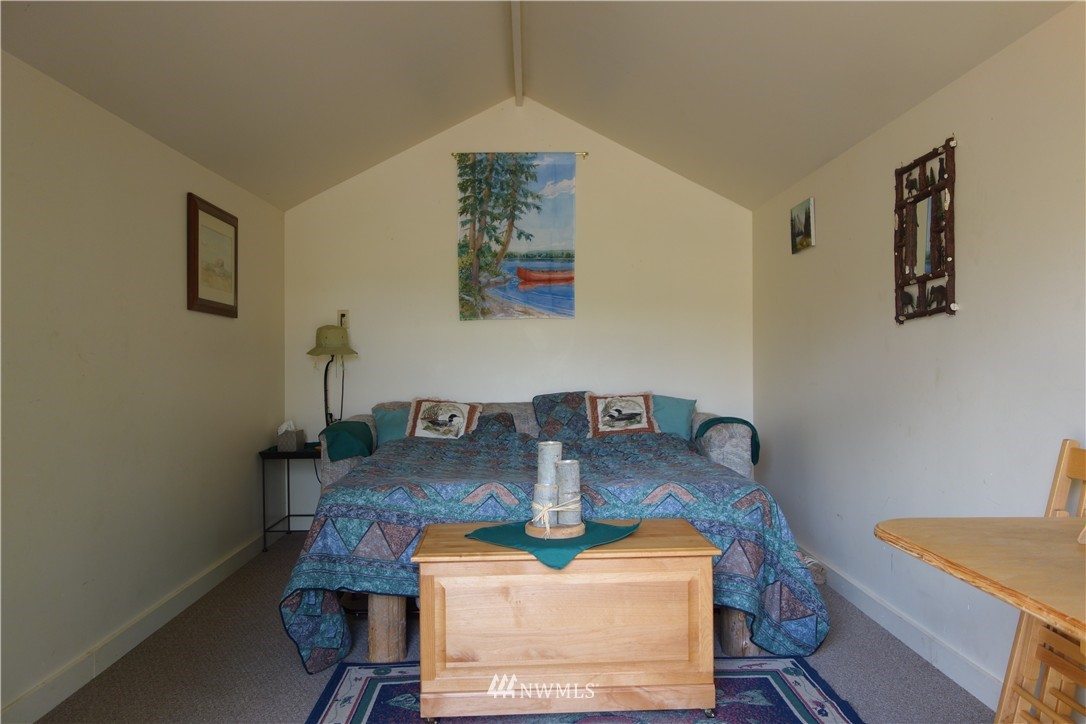 1 Davis Lake Road Winthrop, WA 98862 - Photo 18 of 19 Gallery Image 18