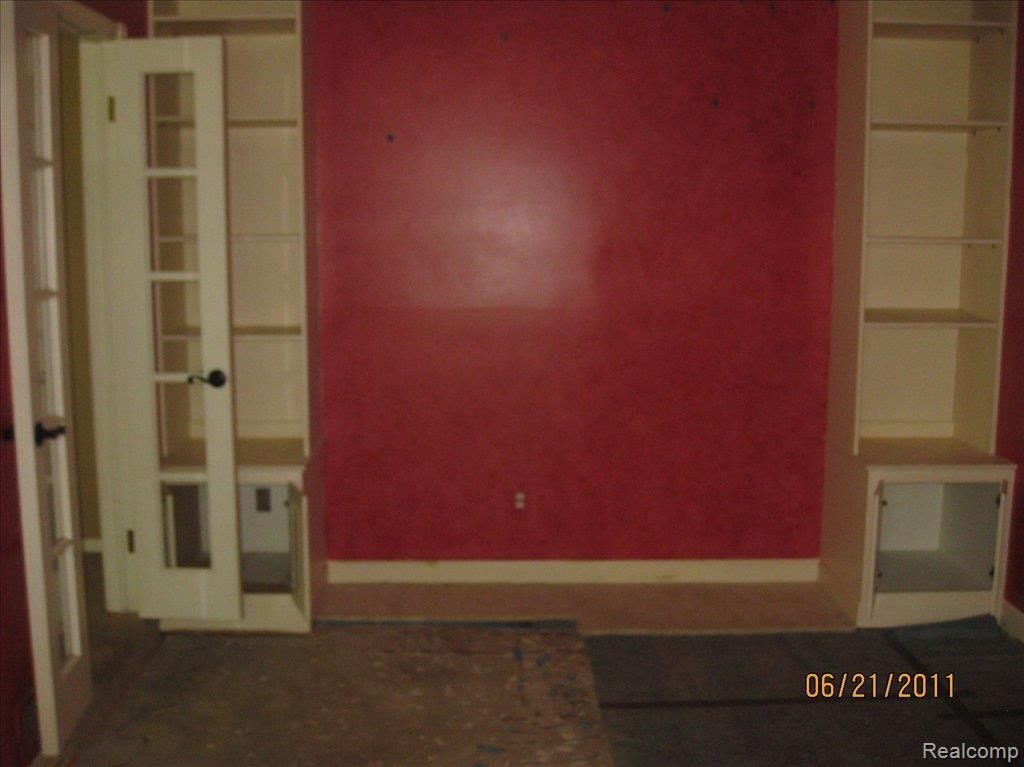 8849 Bridge Road Grosse Ile, MI 48138 - Photo 12 of 25 LIB