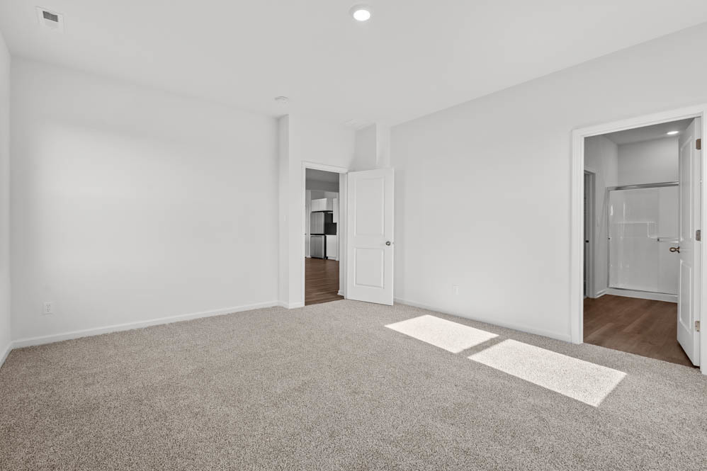 290 Snowdrop Lane Elgin, IL 60124 - Photo 23 of 30 a view of an empty room and closet area