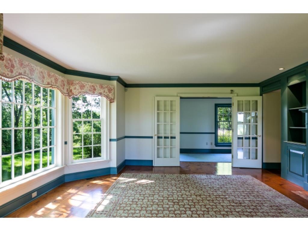 135 Pond Road Shelburne, VT 05482 - Photo 8 of 23 Gallery Image 8