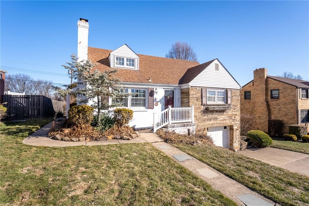 2052 Sunnydale Road Pittsburgh, PA 15243 - Photo 2 of 35 Flat front and back yard