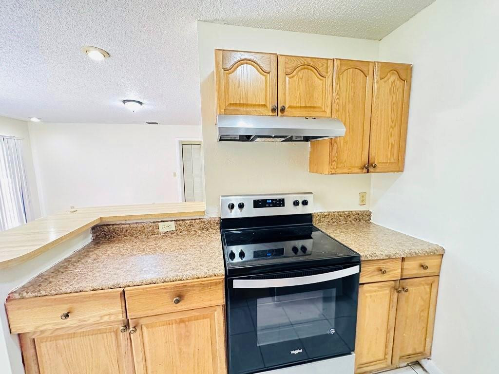 26 Crossings Circle, Unit E Boynton Beach, FL 33435 - Photo 10 of 25 Photo 10