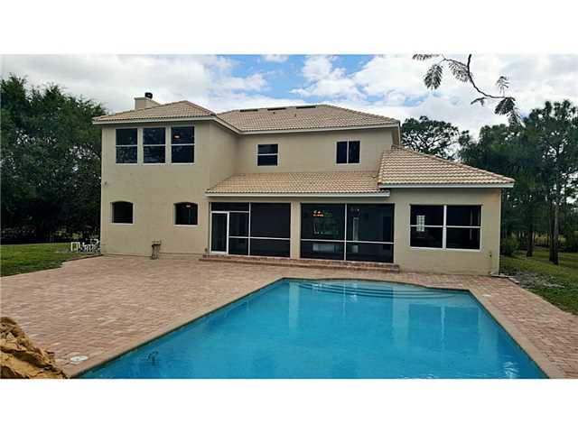 2554 Southeast Ranch Acres Circle Jupiter, FL 33478 - Photo 14 of 15 Gallery Image 14
