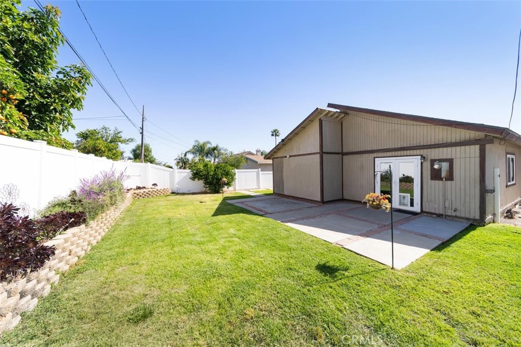 20175 Rockwell Road Corona, CA 92881 - Photo 18 of 21