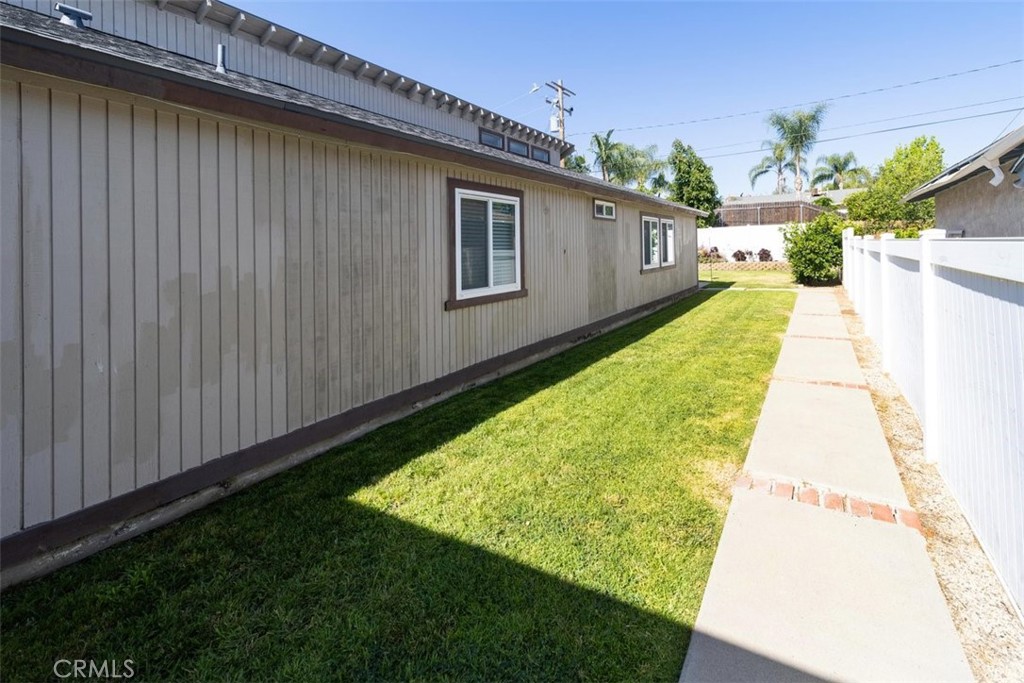20175 Rockwell Road Corona, CA 92881 - Photo 20 of 21