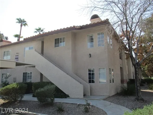 $1,395 | 6500 West Lake Mead Boulevard, Unit 228, Las Vegas, NV 89108
