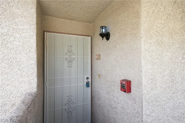$1,395 | 6500 West Lake Mead Boulevard, Unit 228, Las Vegas, NV 89108