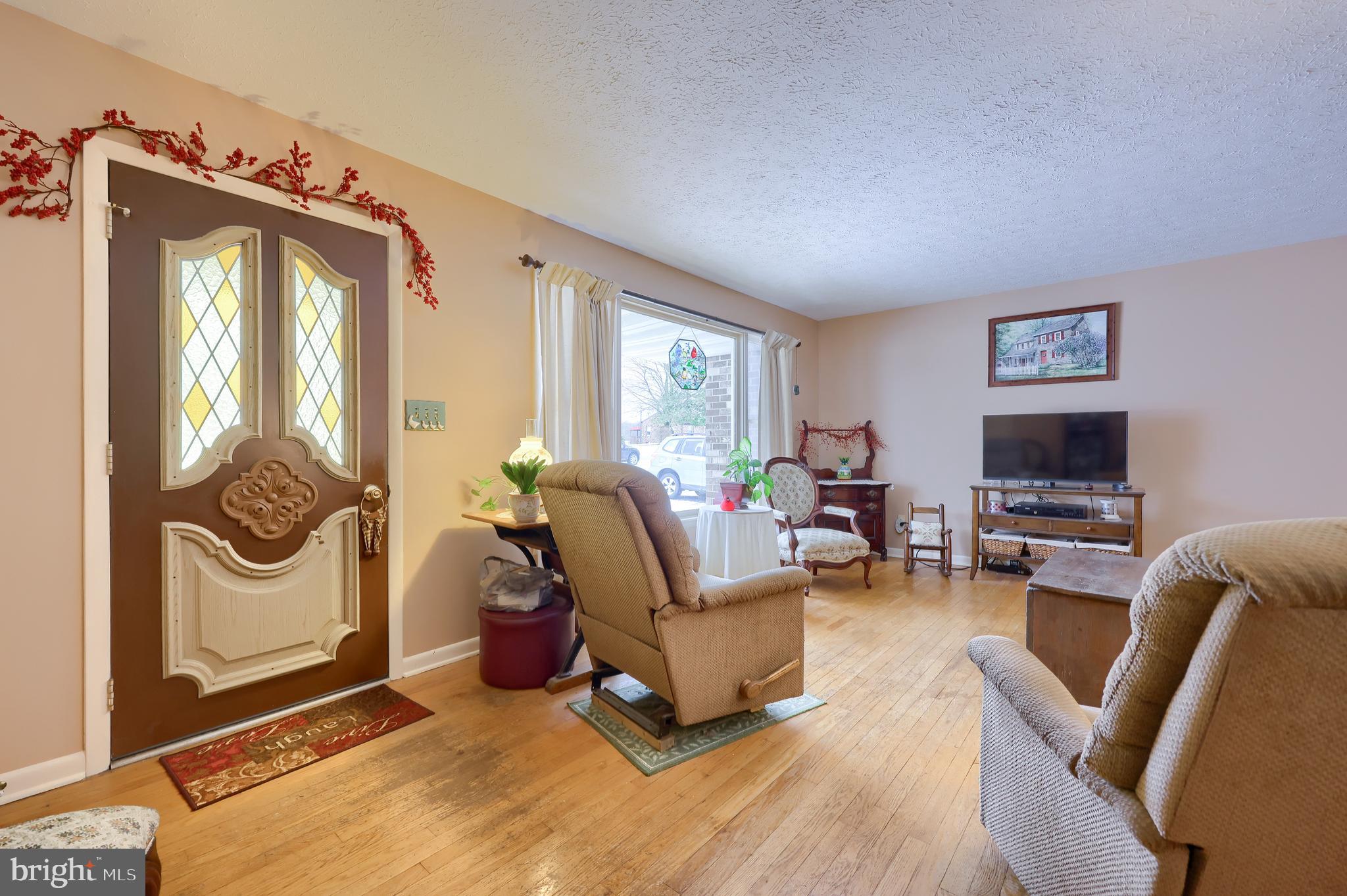 5558 Steltz Road New Freedom, PA 17349 - Photo 6 of 40